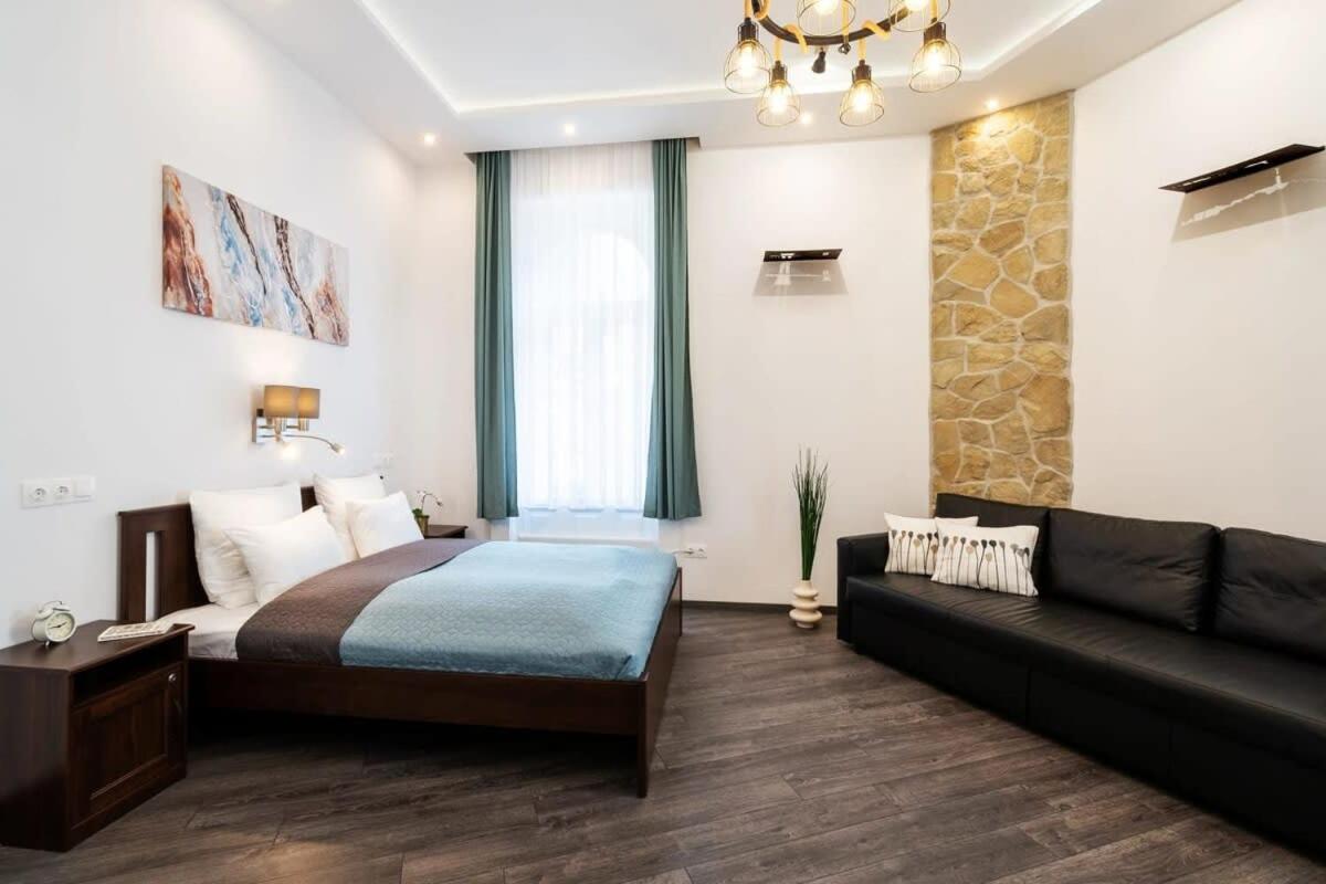Comfy New Apartment At Castle Budapest Exterior foto