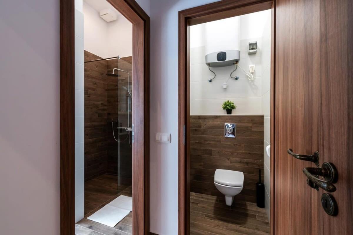 Comfy New Apartment At Castle Budapest Exterior foto